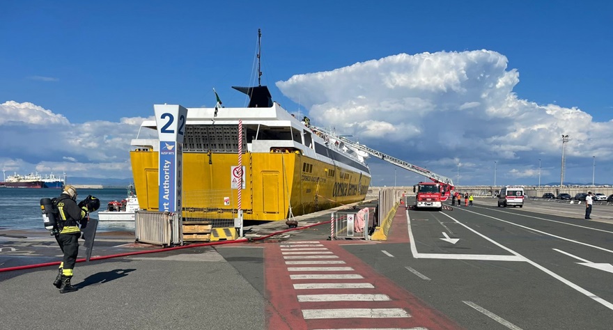 corsica-ferries-3-001.jpg