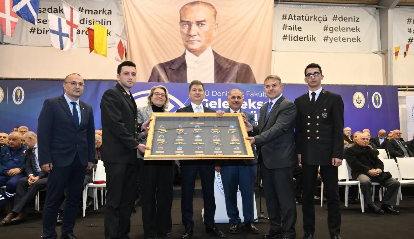 itu-balik-gunu-tayfun-plaket-001.jpg